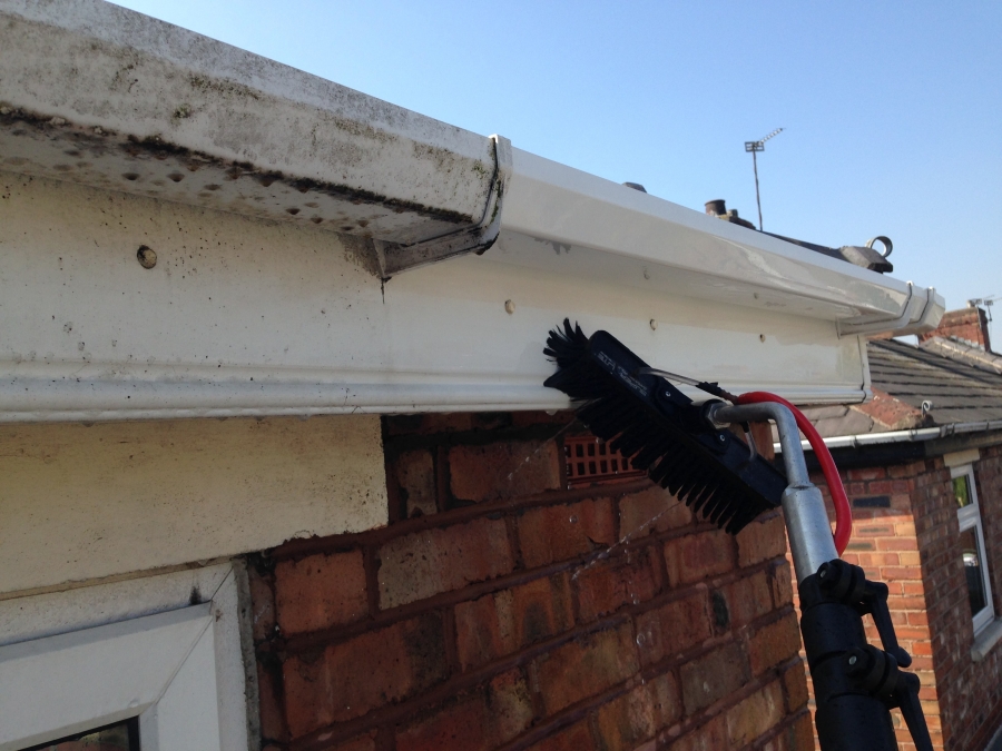 Upvc gutter and facia cleaner in Markland Hill Bolton