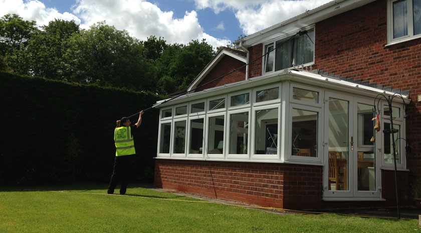 residential-window-cleaner-lancashire