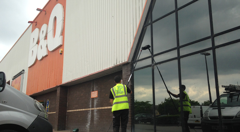 professional-commercial-retail-window-cleaning-wigan-bolton-lancashire